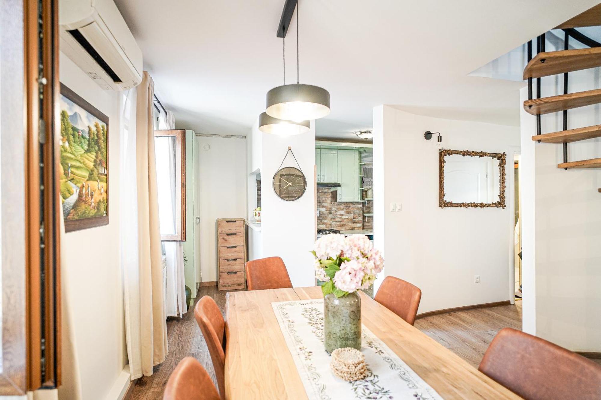 Apartment Rocco โรวีน ภายนอก รูปภาพ
